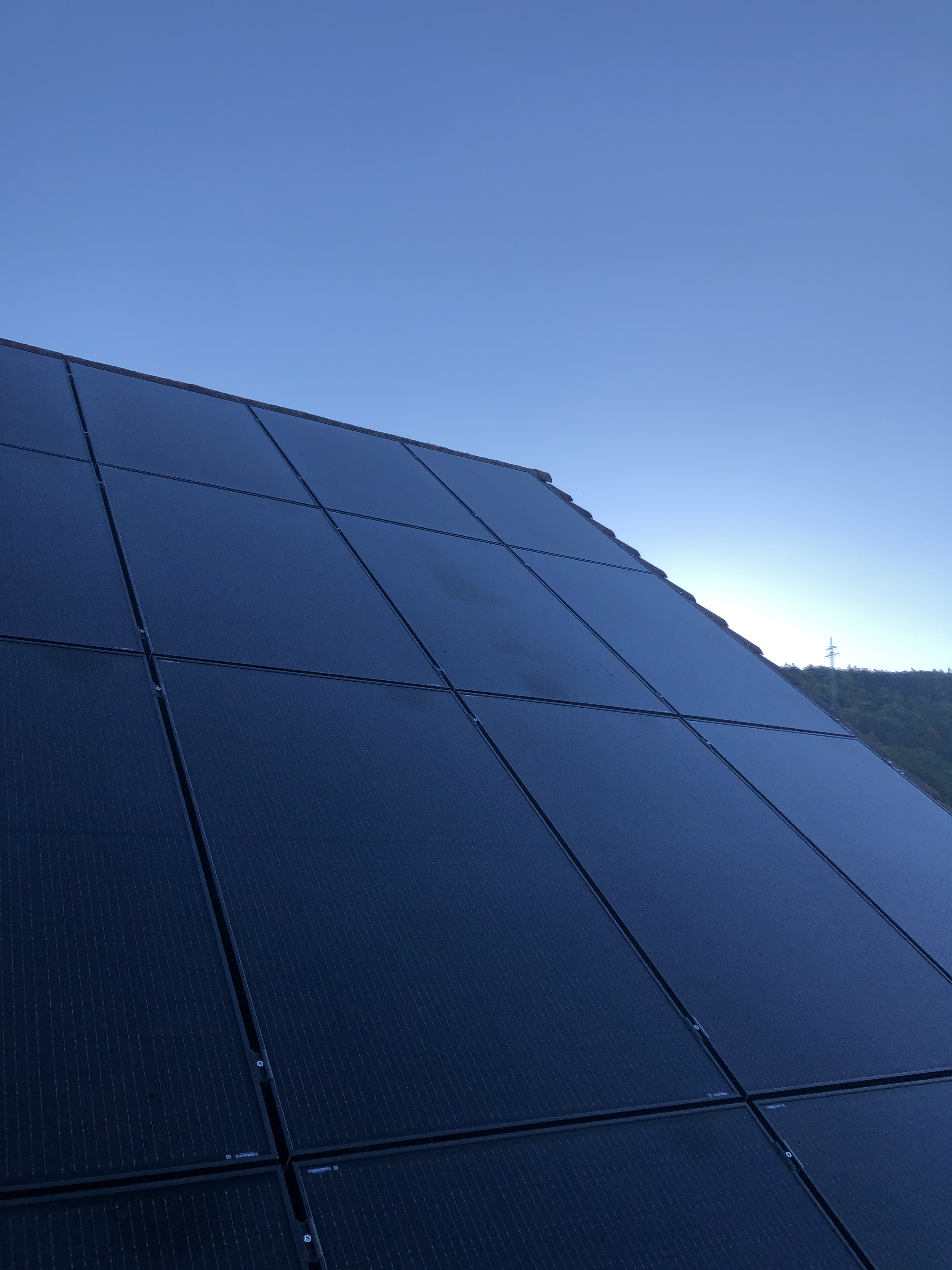 Photovoltaik-Anlage auf einem Hausdach